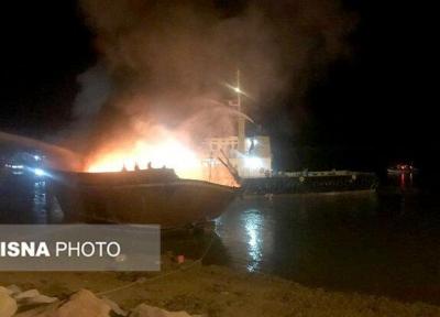 جزئیات آتش سوزی 7 لنج در اسکله صیادی بندرکنگ اعلام شد