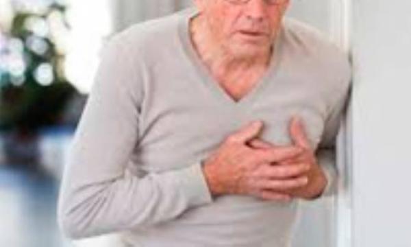 علایم حمله قلبی در مردان